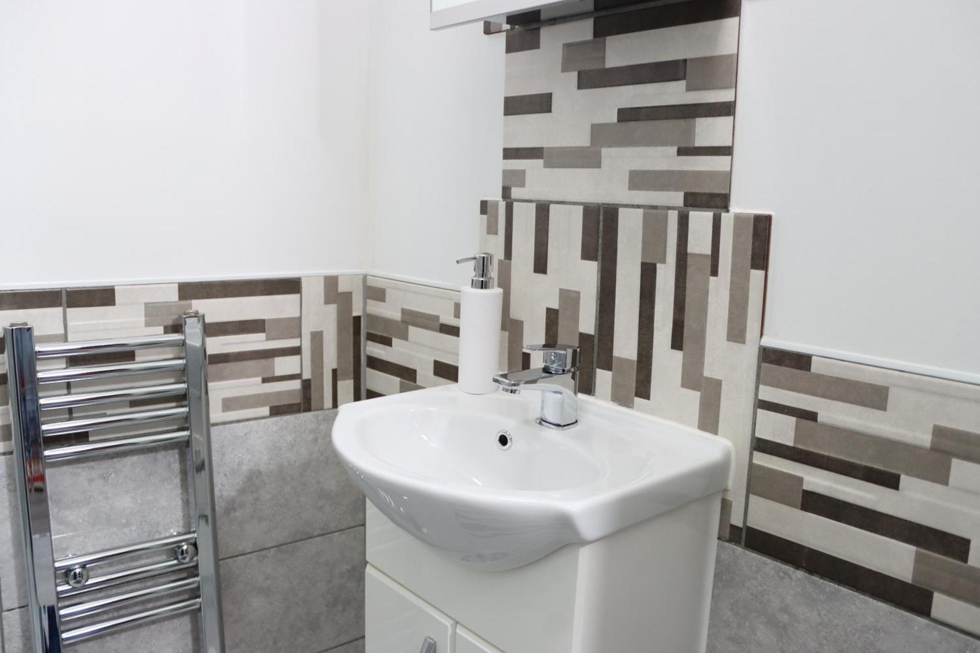 Cosy Studio With Kitchenette And Private Bathroom - 15Mins To Central London! ภายนอก รูปภาพ