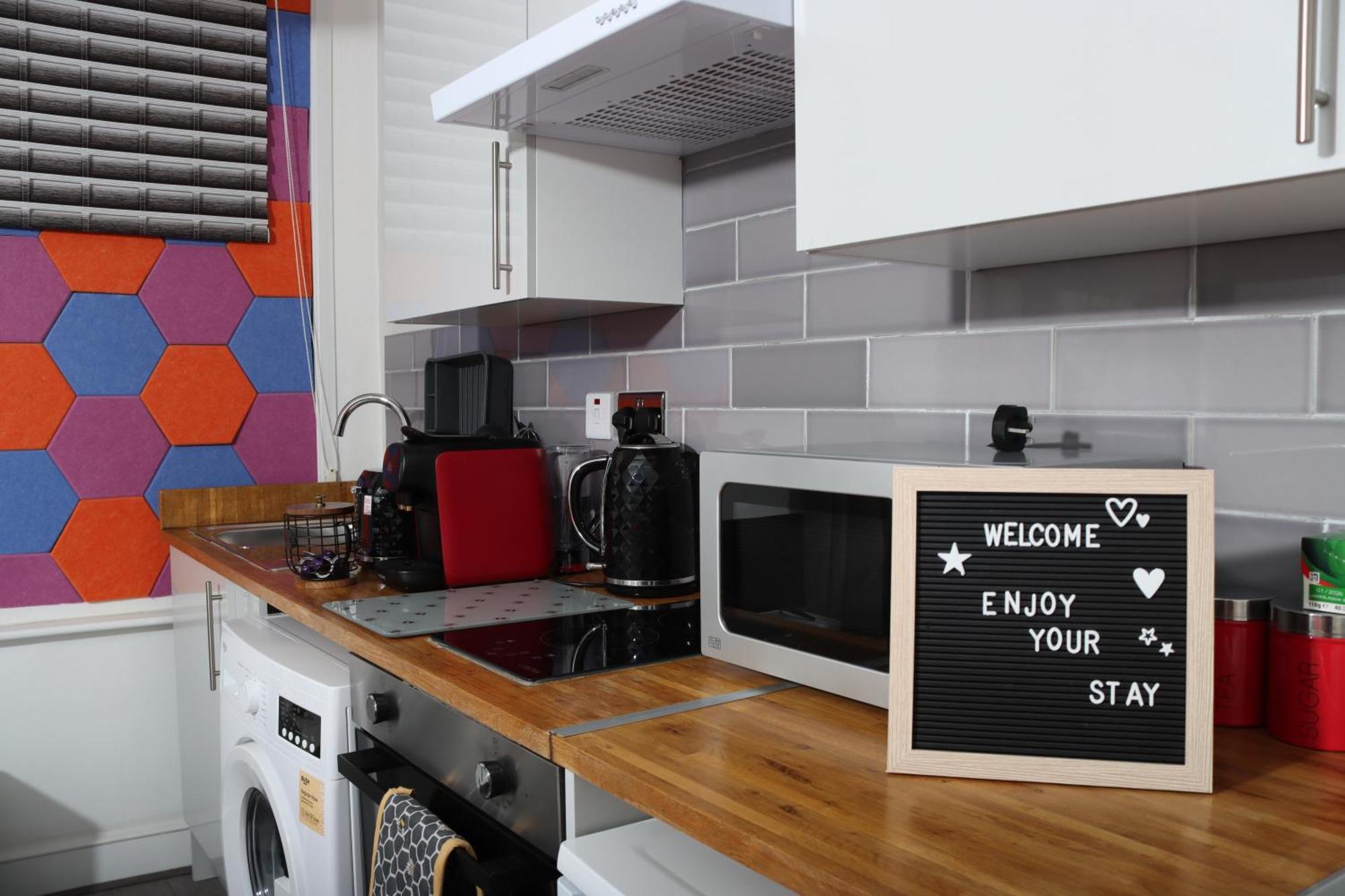 Cosy Studio With Kitchenette And Private Bathroom - 15Mins To Central London! ภายนอก รูปภาพ