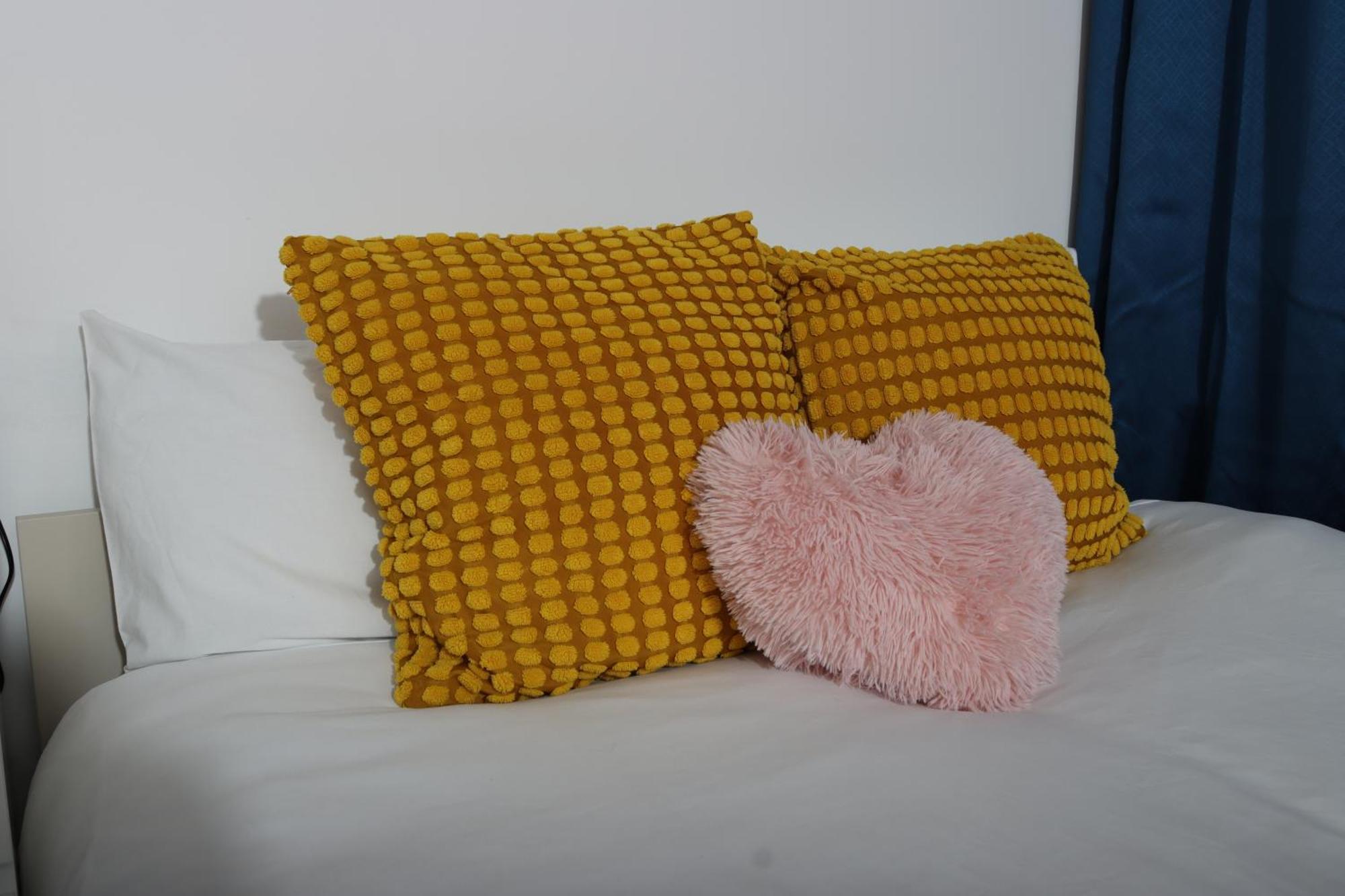 Cosy Studio With Kitchenette And Private Bathroom - 15Mins To Central London! ภายนอก รูปภาพ
