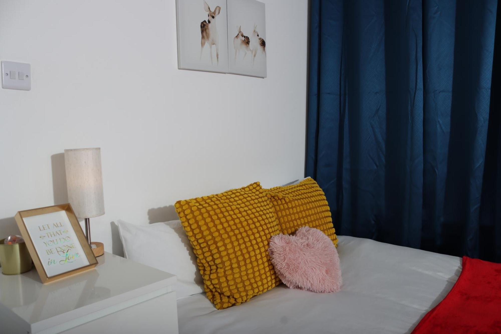 Cosy Studio With Kitchenette And Private Bathroom - 15Mins To Central London! ภายนอก รูปภาพ